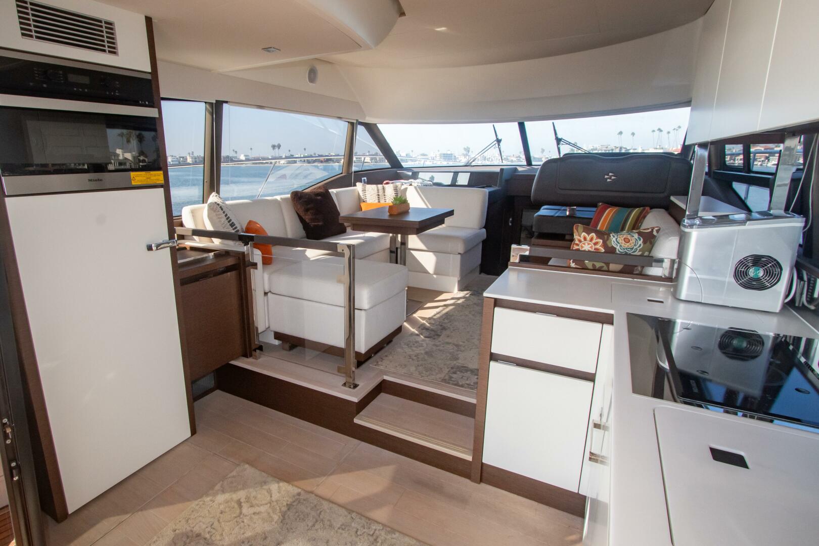 Slide: The Image of 2020 Prestige 460 Flybridge - FANTASEA - 3961547