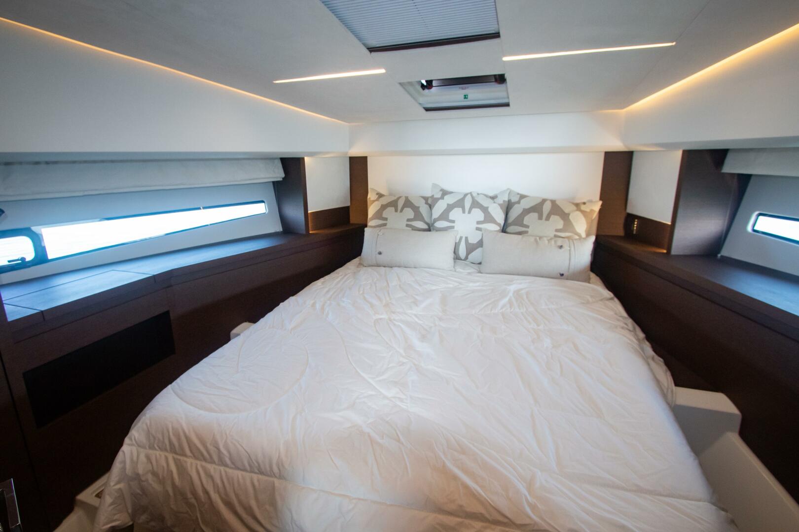 Slide: The Image of 2020 Prestige 460 Flybridge - FANTASEA - 3961549