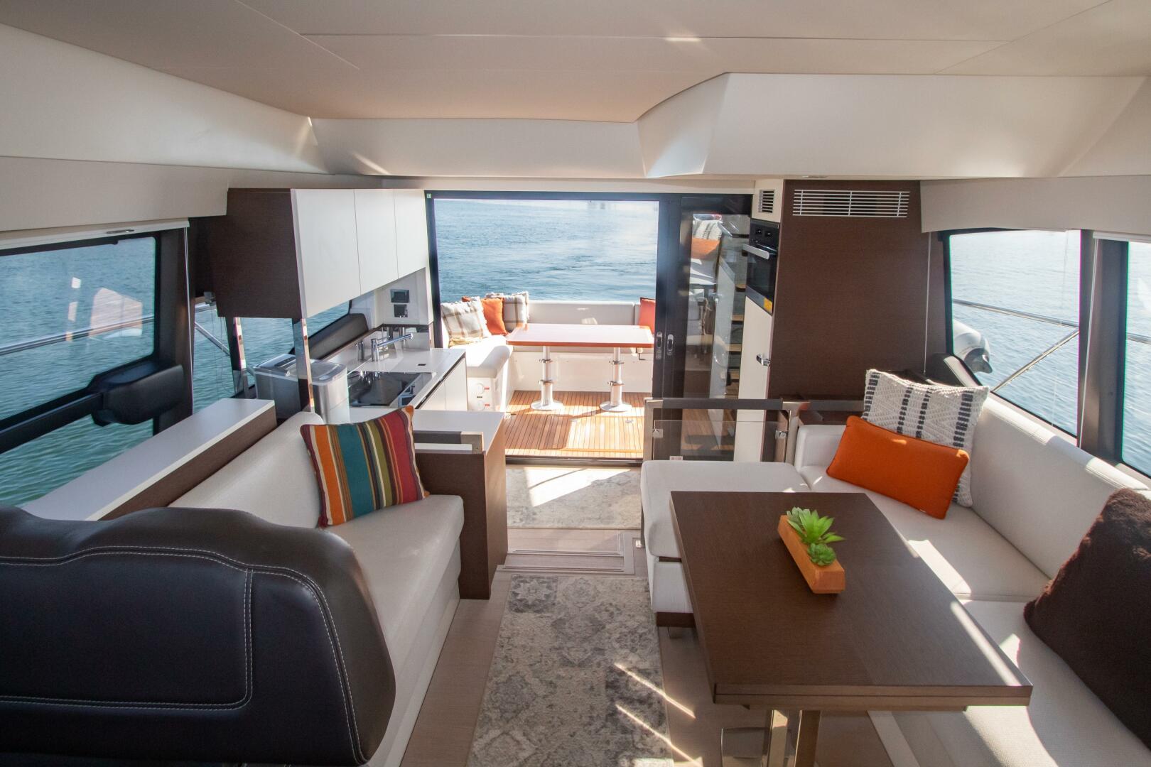 Slide: The Image of 2020 Prestige 460 Flybridge - FANTASEA - 3961559