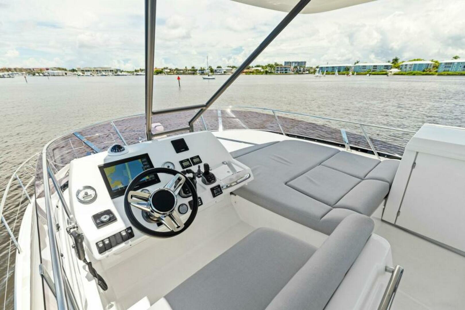 Slide: The Image of 2024 Prestige 460 Fly- GOODLIFE-Upper Helm-Flybridge - 5301627