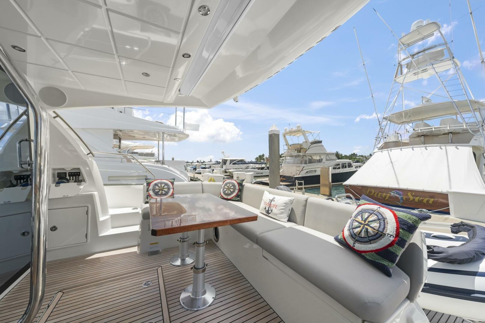 Slide: The Image of 2024 Prestige 460 Fly- GOODLIFE-Cockpit - 5340305