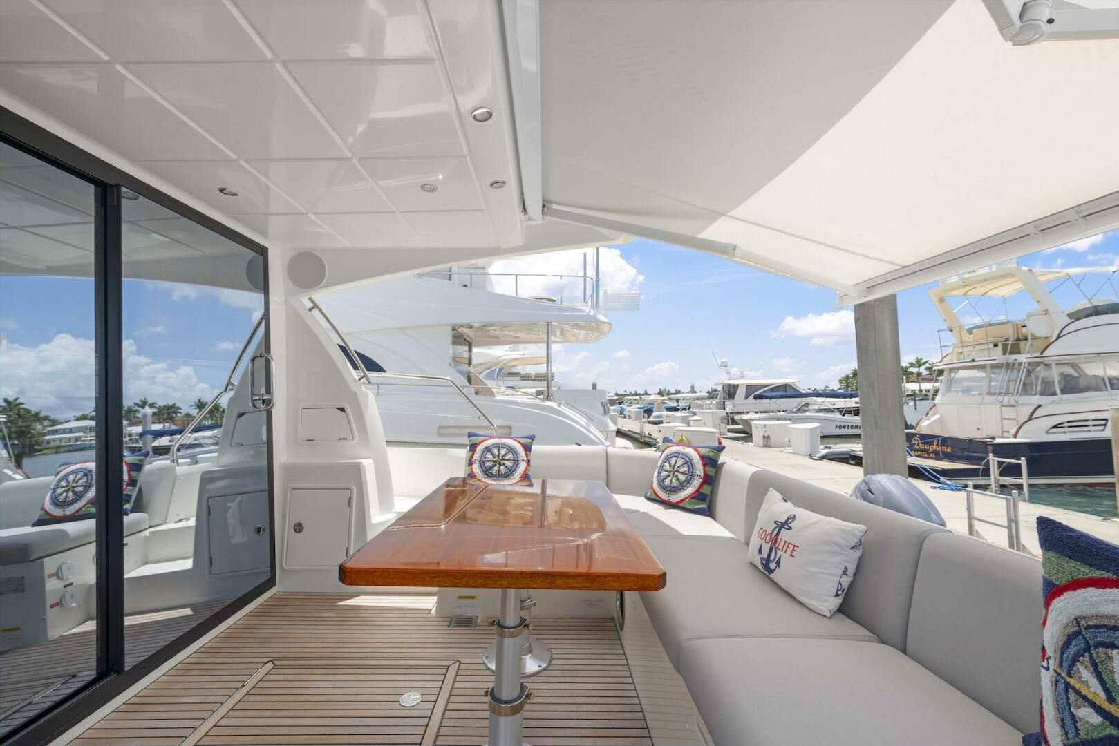 Slide: The Image of 2024 Prestige 460 Fly- GOODLIFE-Cockpit - 5340306