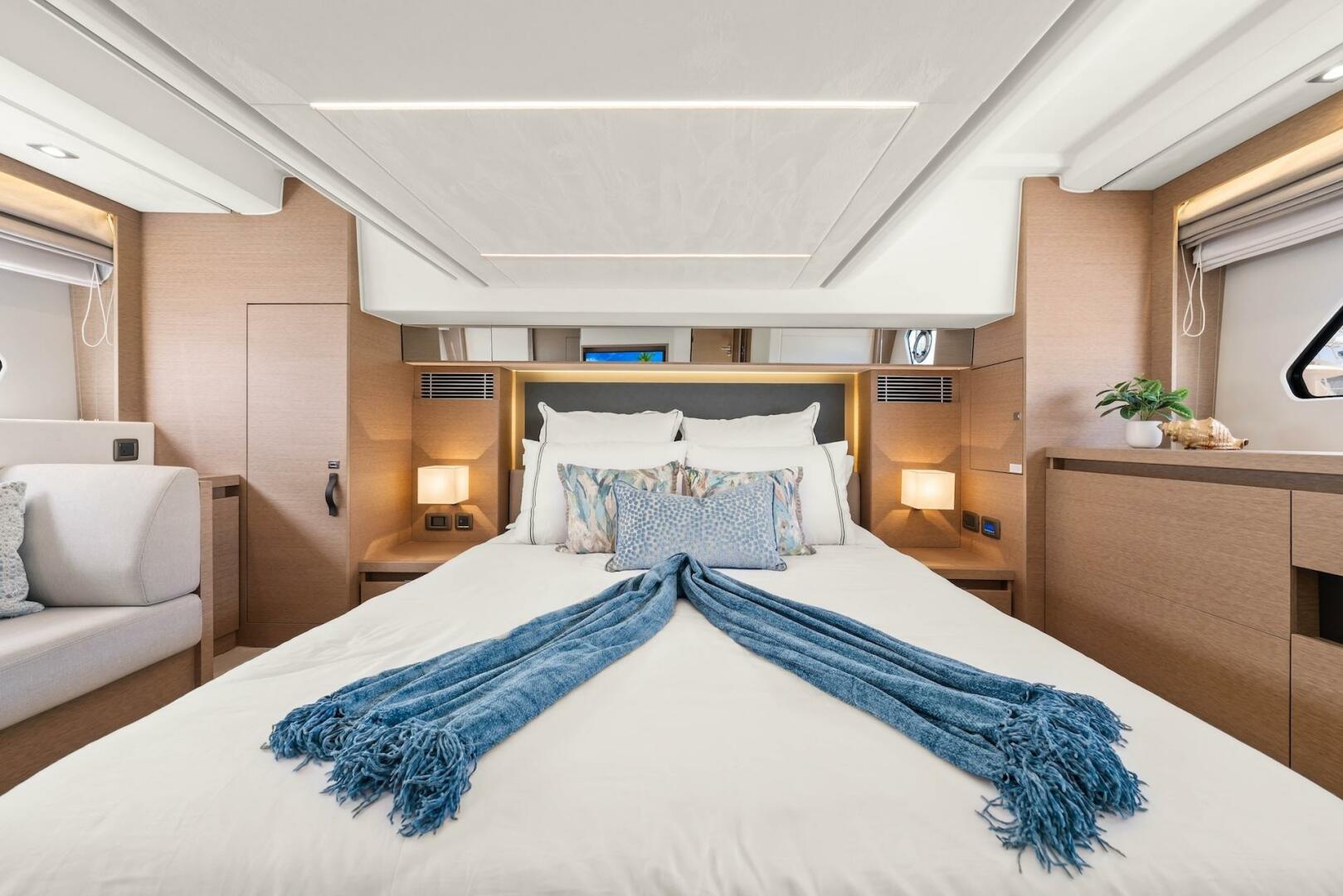 Slide: The Image of 2024 Prestige 460 Fly- GOODLIFE-Master Stateroom - 5340326