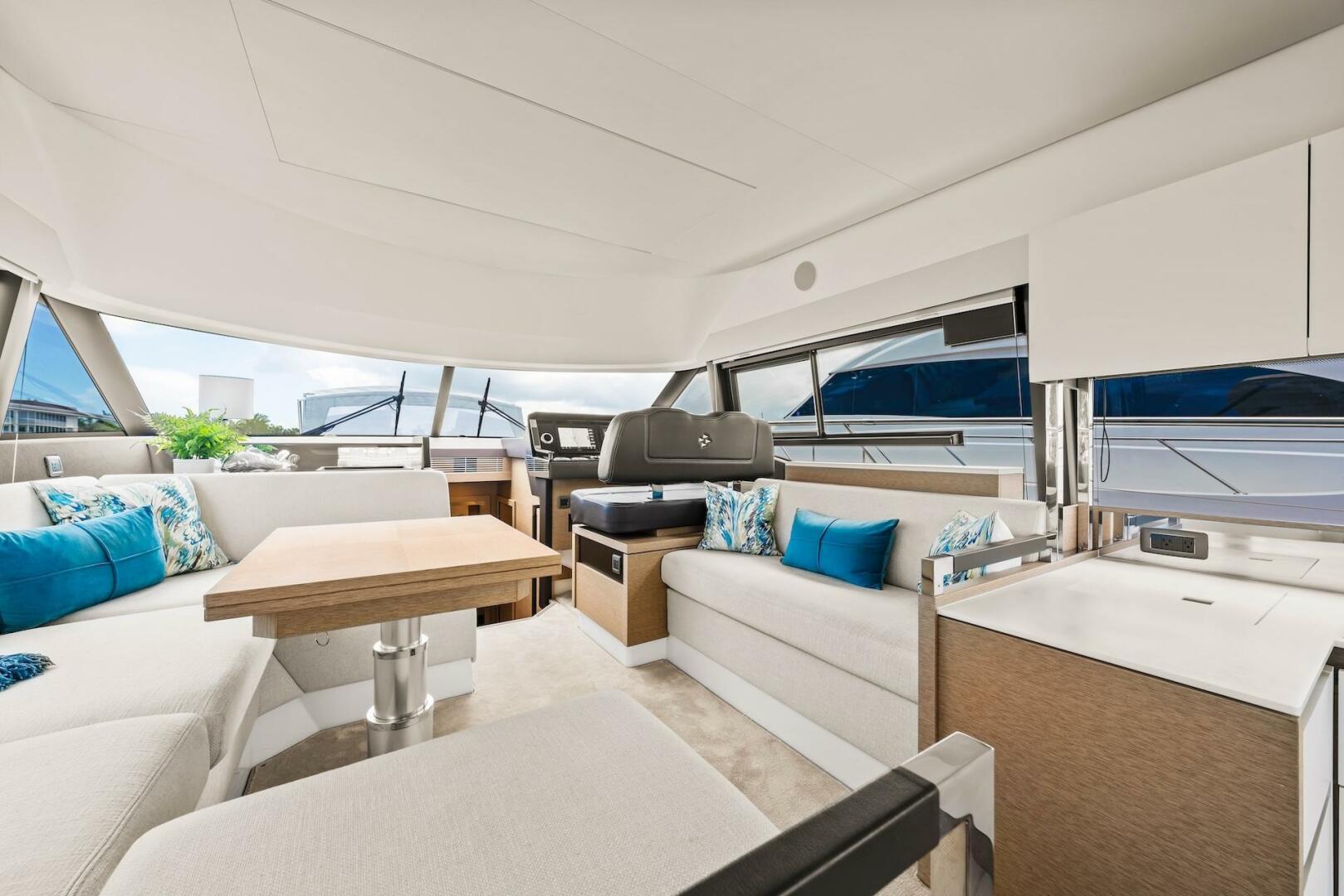 Slide: The Image of 2024 Prestige 460 Fly- GOODLIFE-Salon - 5340335