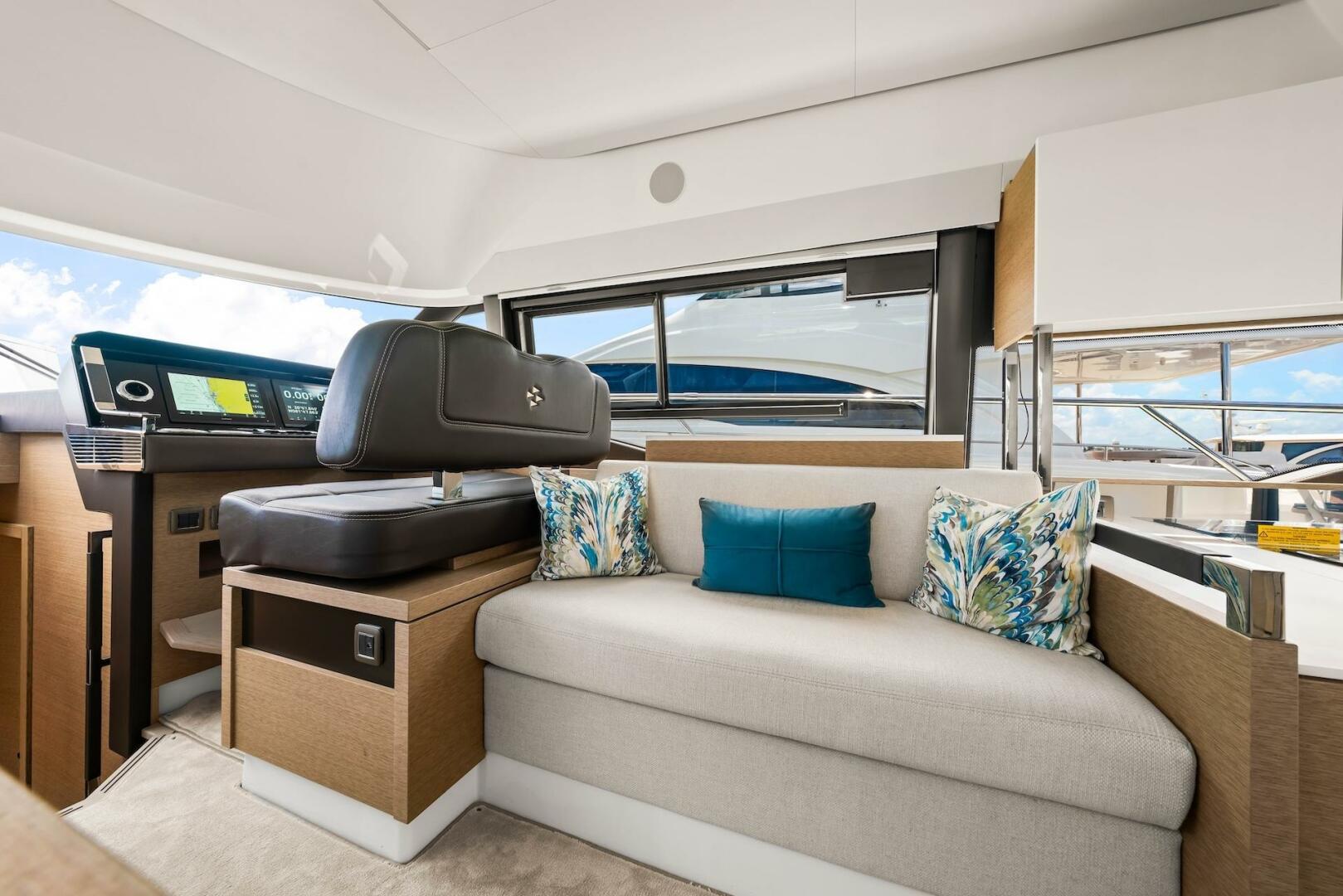 Slide: The Image of 2024 Prestige 460 Fly- GOODLIFE-Salon - 5340339