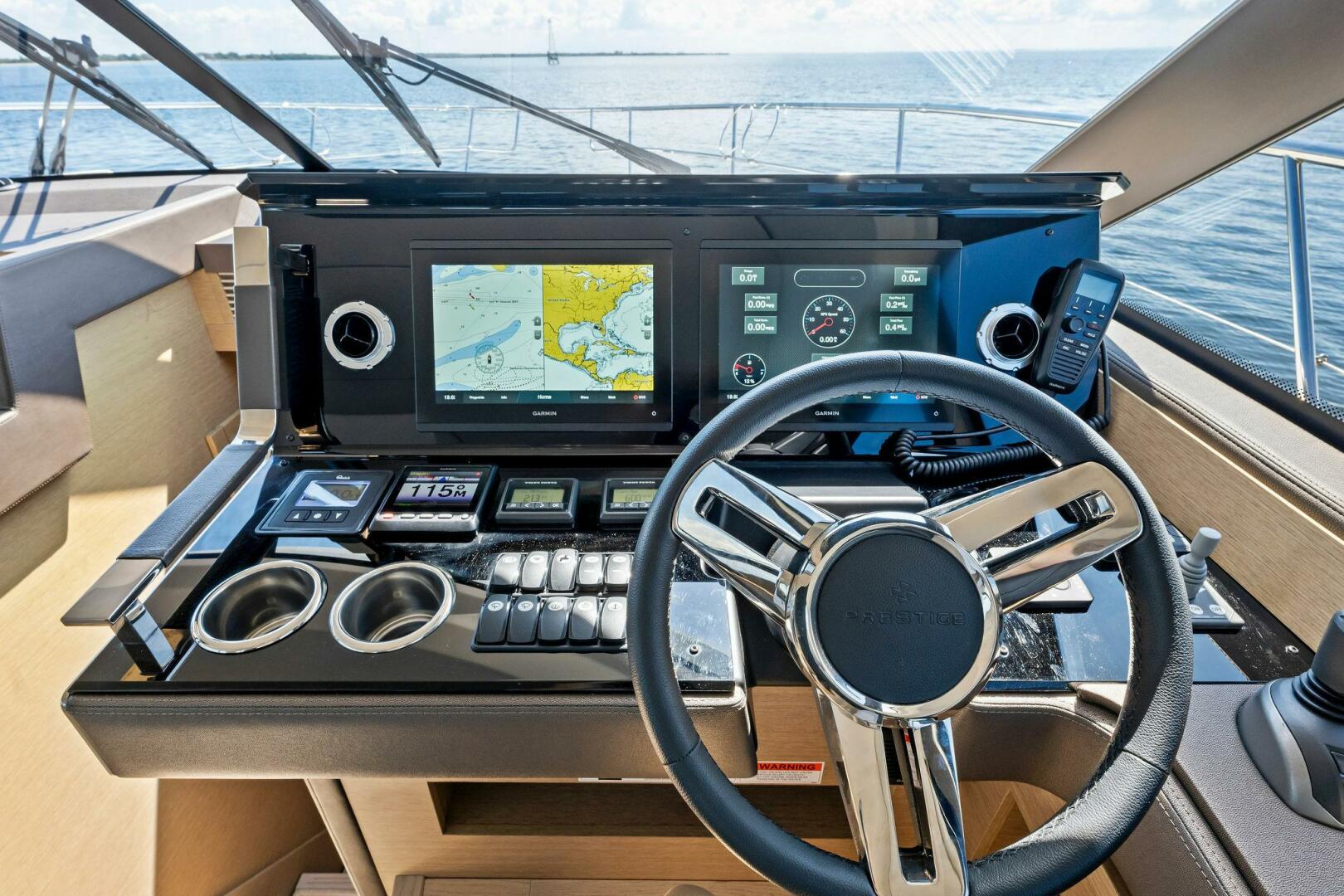 Slide: The Image of Prestige 460 Flybridge 2023 - 4696545