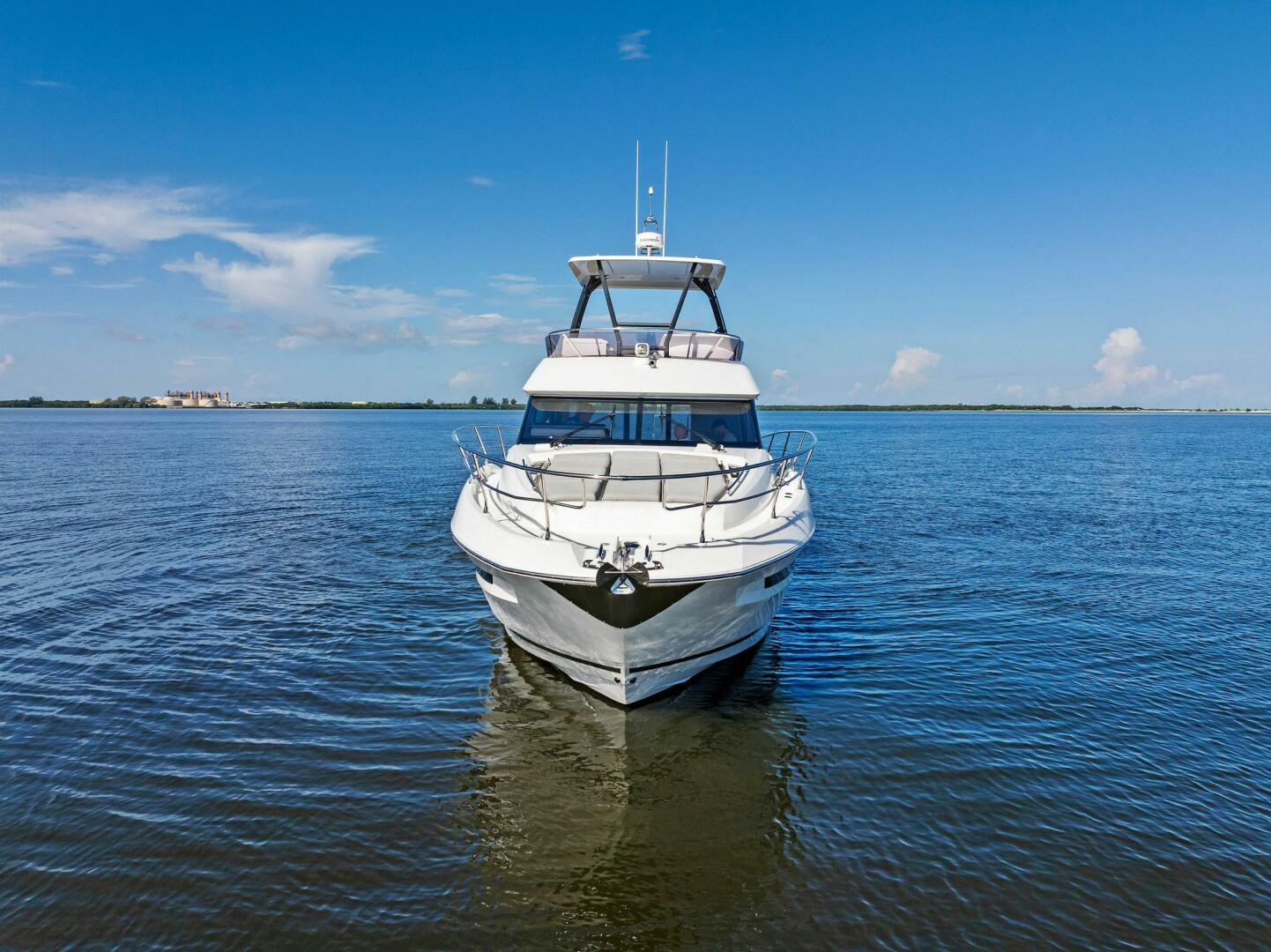 Slide: The Image of Prestige 460 Flybridge 2023 - 4696600