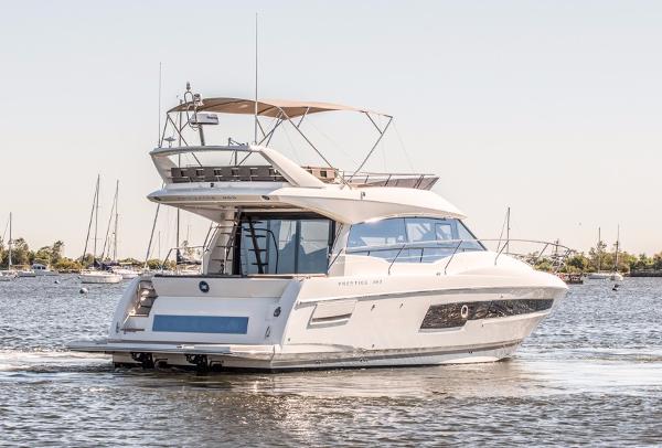Slide: The Image of Prestige 460 Flybridge 2023 - 5