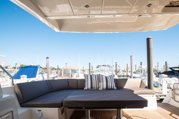 Slide: The Image of Prestige 460 Flybridge 2023 - 8