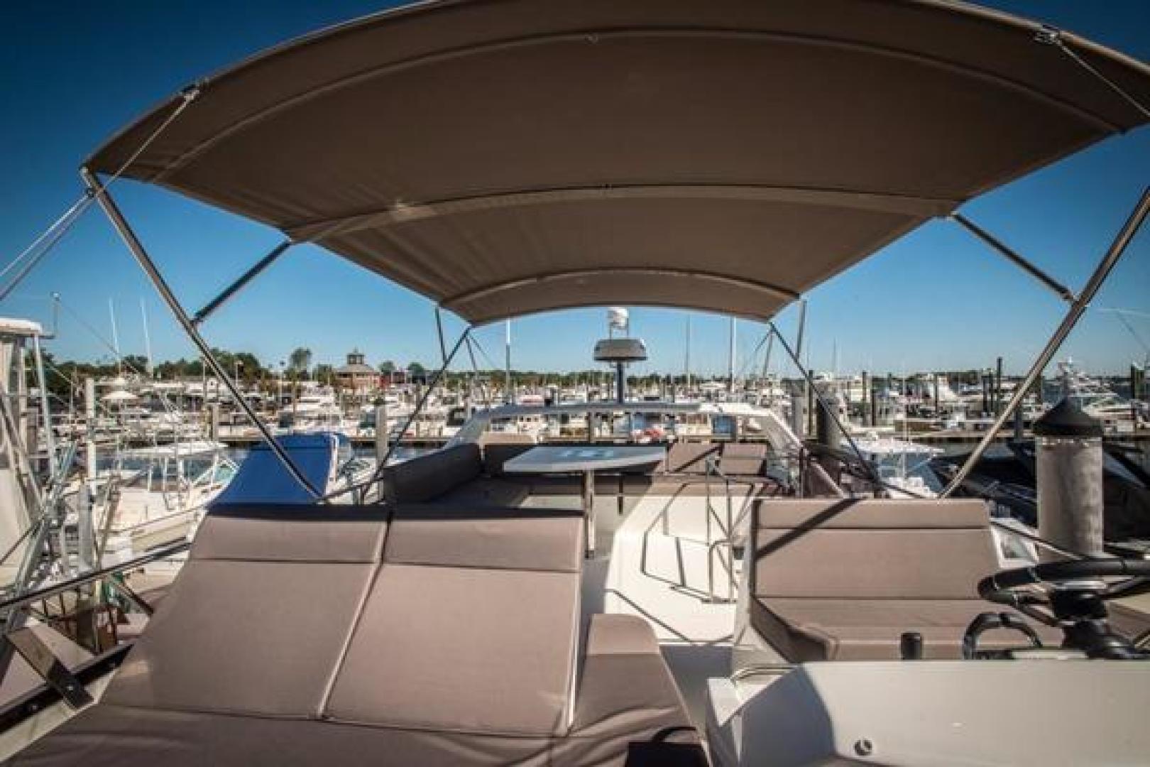 Slide: The Image of Prestige 460 Flybridge 2025 - 783760