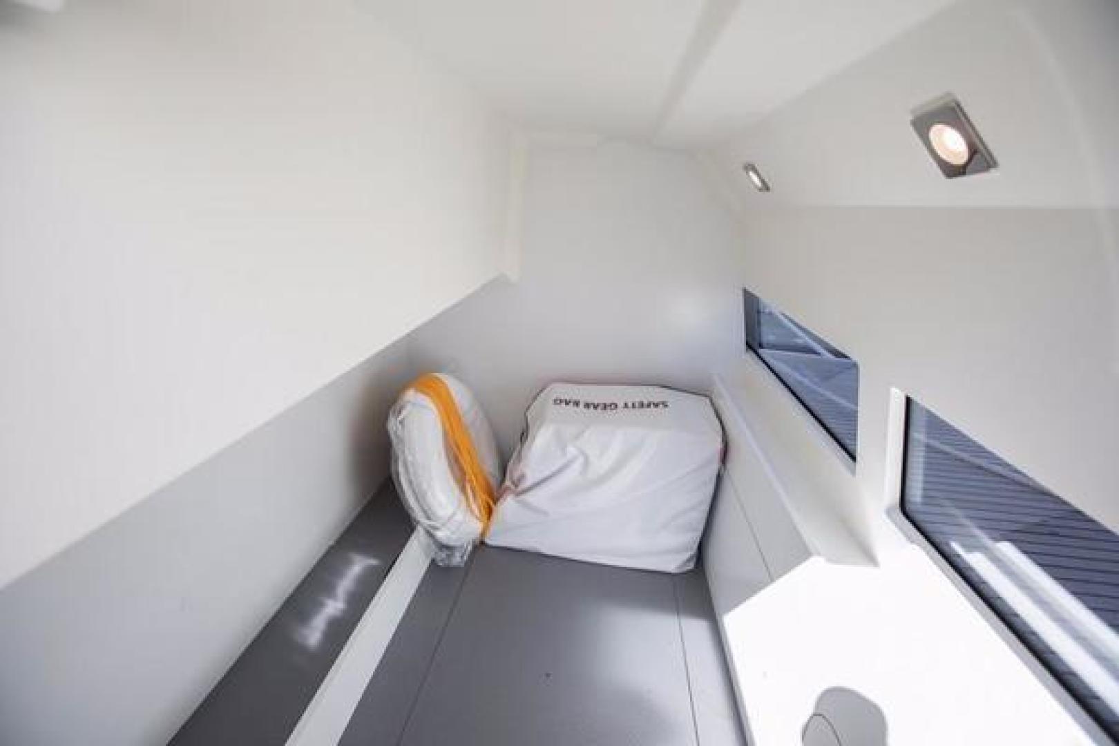 Slide: The Image of Prestige 460 Flybridge 2025 - 783740