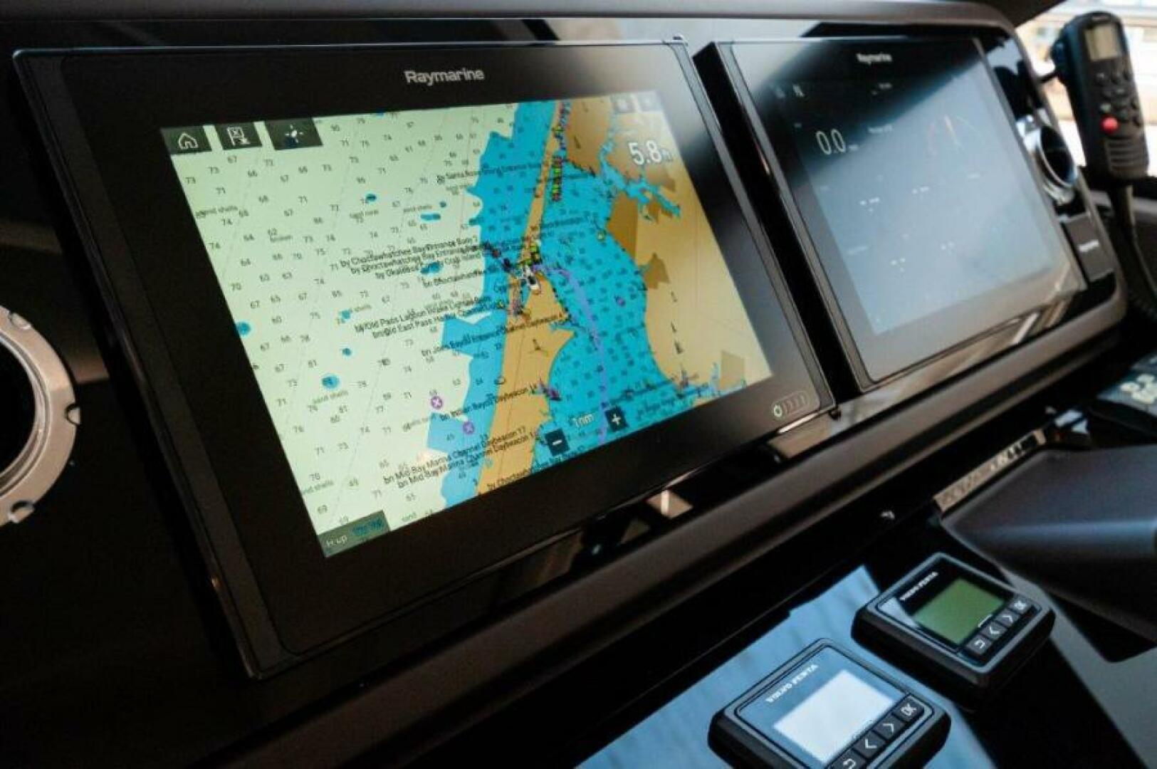 Slide: The Image of 2018 Prestige 460 S Yacht - Unforgettable - Electronics - 5106098