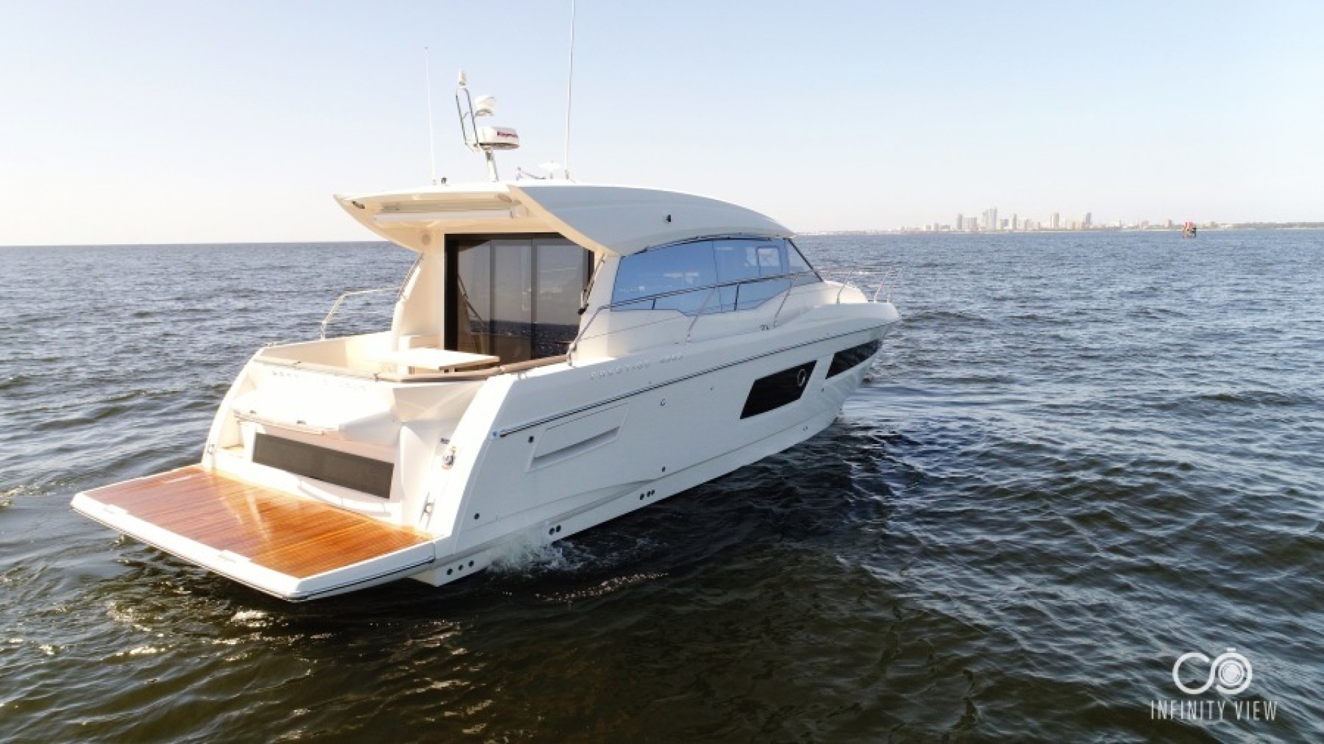 Slide: The Image of 2018 Prestige 460 S Yacht - Unforgettable - Transom Profile - 5106106