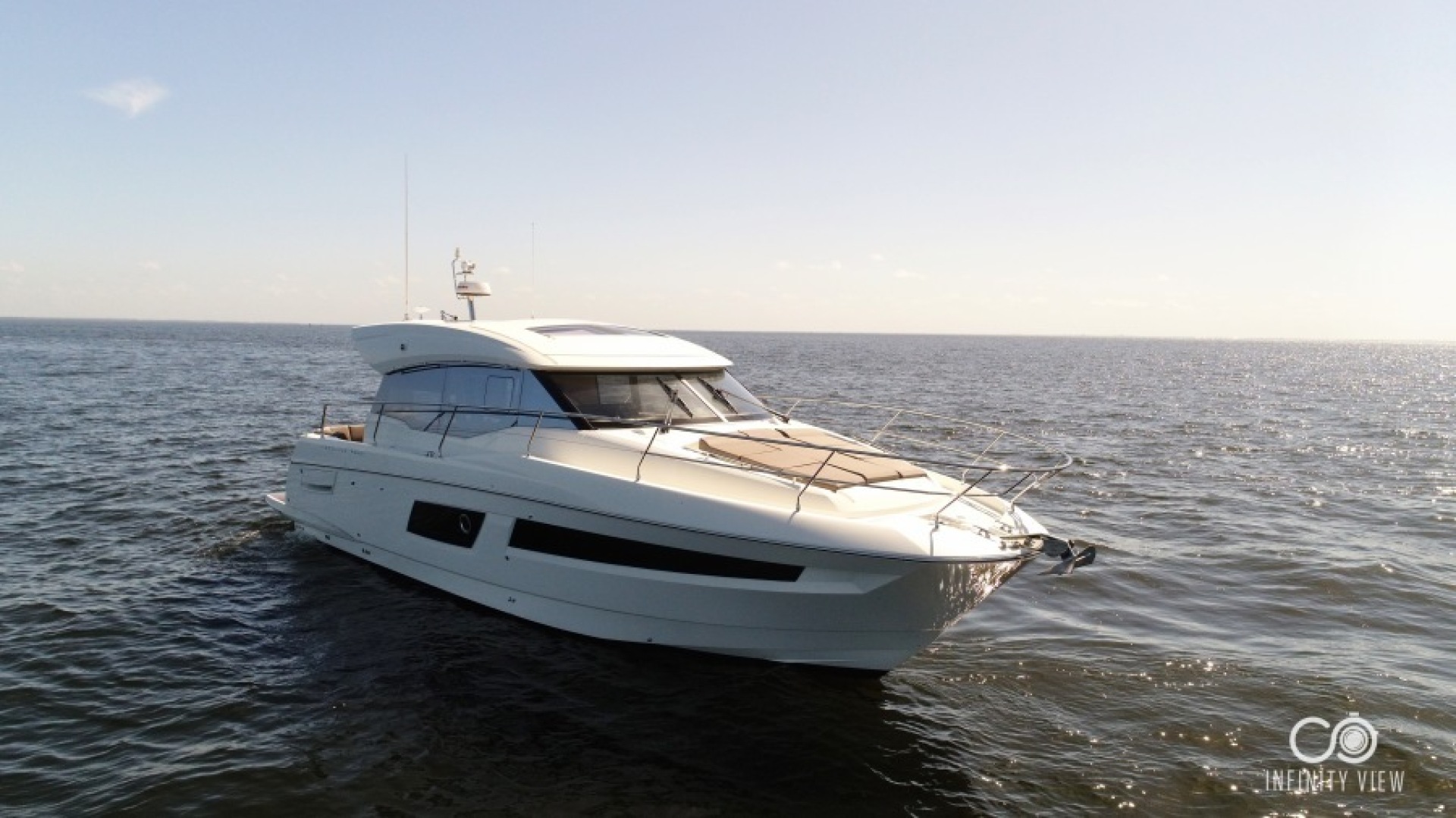 Slide: The Image of 2018 Prestige 460 S Yacht - Unforgettable - Starboard ProfileProfile - 5106108