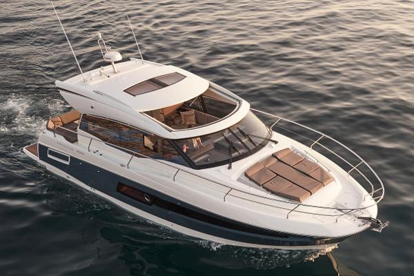 Slide: The Image of Prestige 460 S 2020 - 6