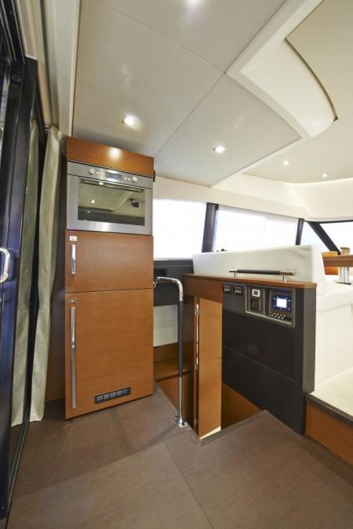 Slide: The Image of Prestige 460 S 2025 - 783998