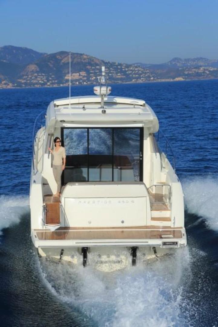 Slide: The Image of Prestige 460 S 2025 - 783993