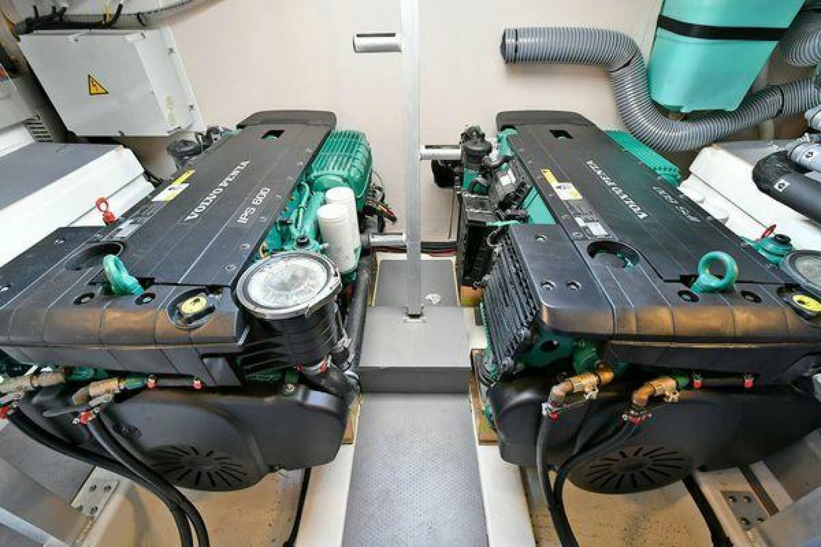 Slide: The Image of 2017 50 Prestige S - MagPie III - Engine Room - 4153808
