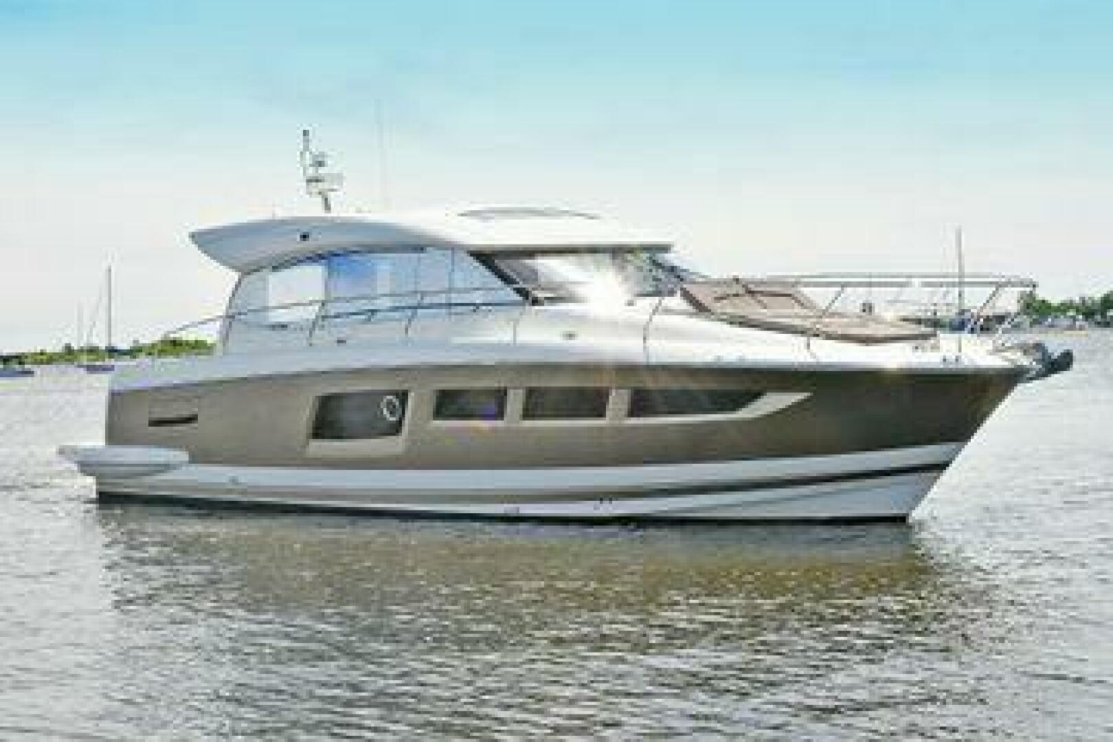 Slide: The Image of 2017 50 Prestige S - MagPie III - Profile - 4153800