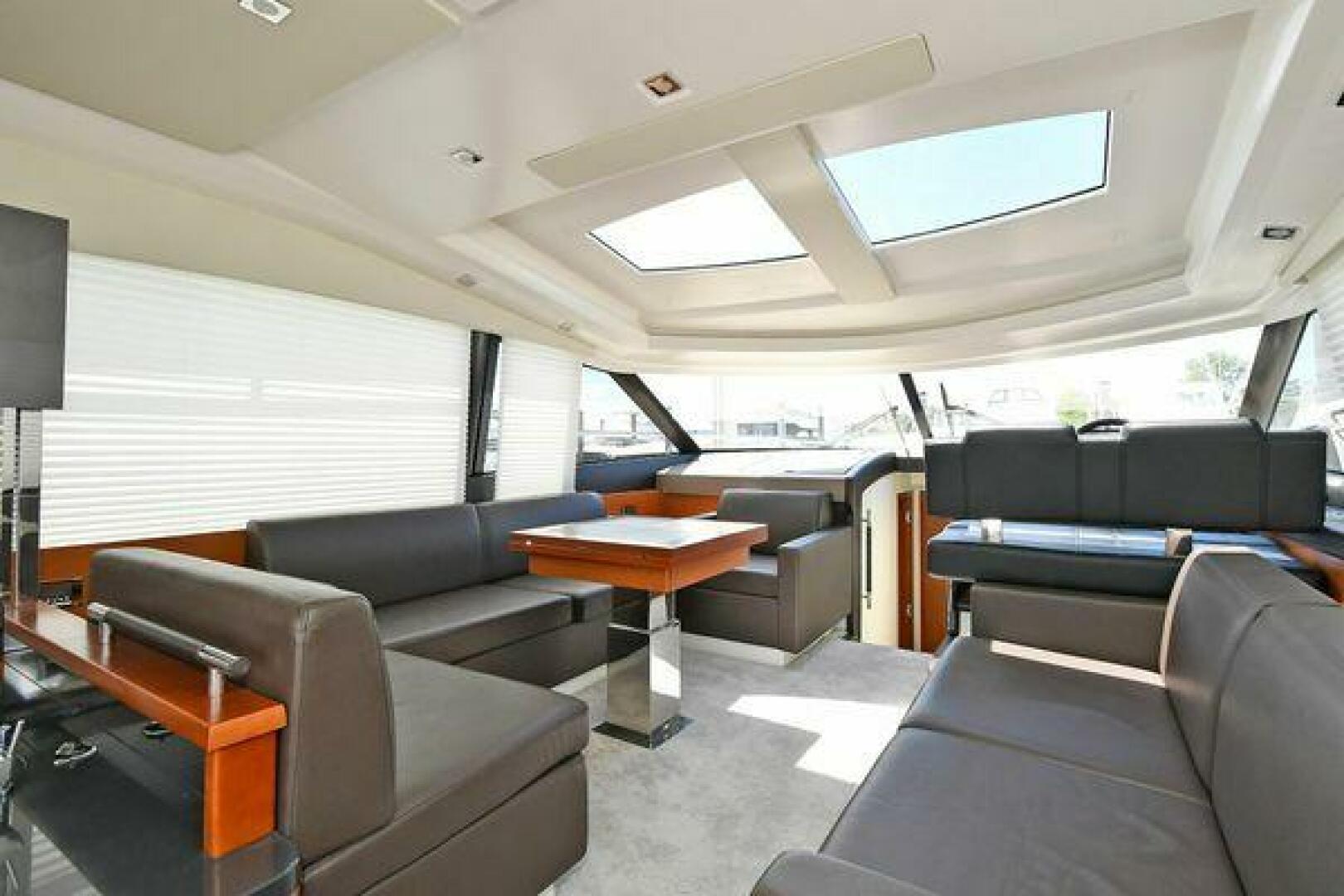Slide: The Image of 2017 50 Prestige S - MagPie III - Salon - 4153776