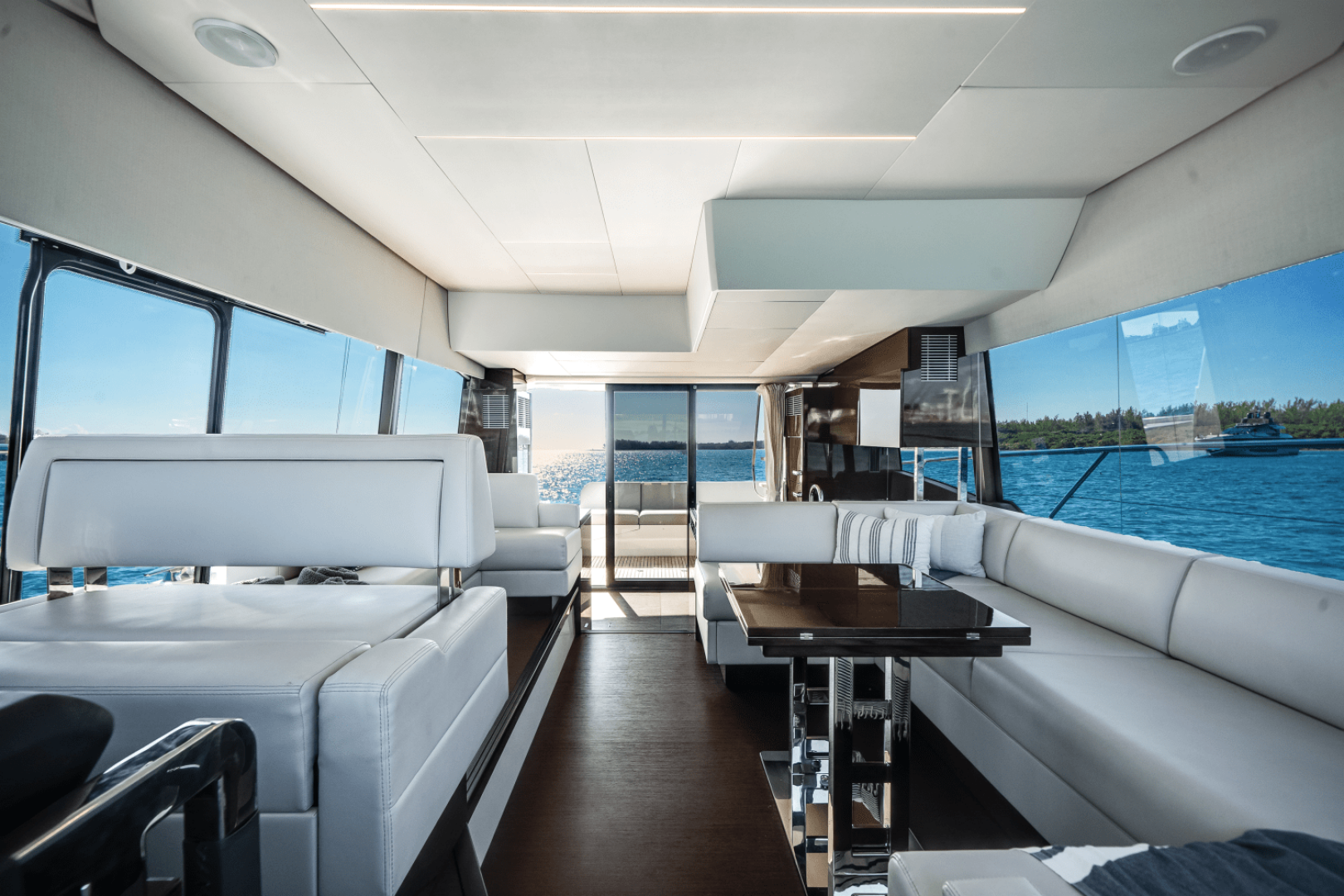 Slide: The Image of Prestige 520 FLYBRIDGE 2020 - 4942941