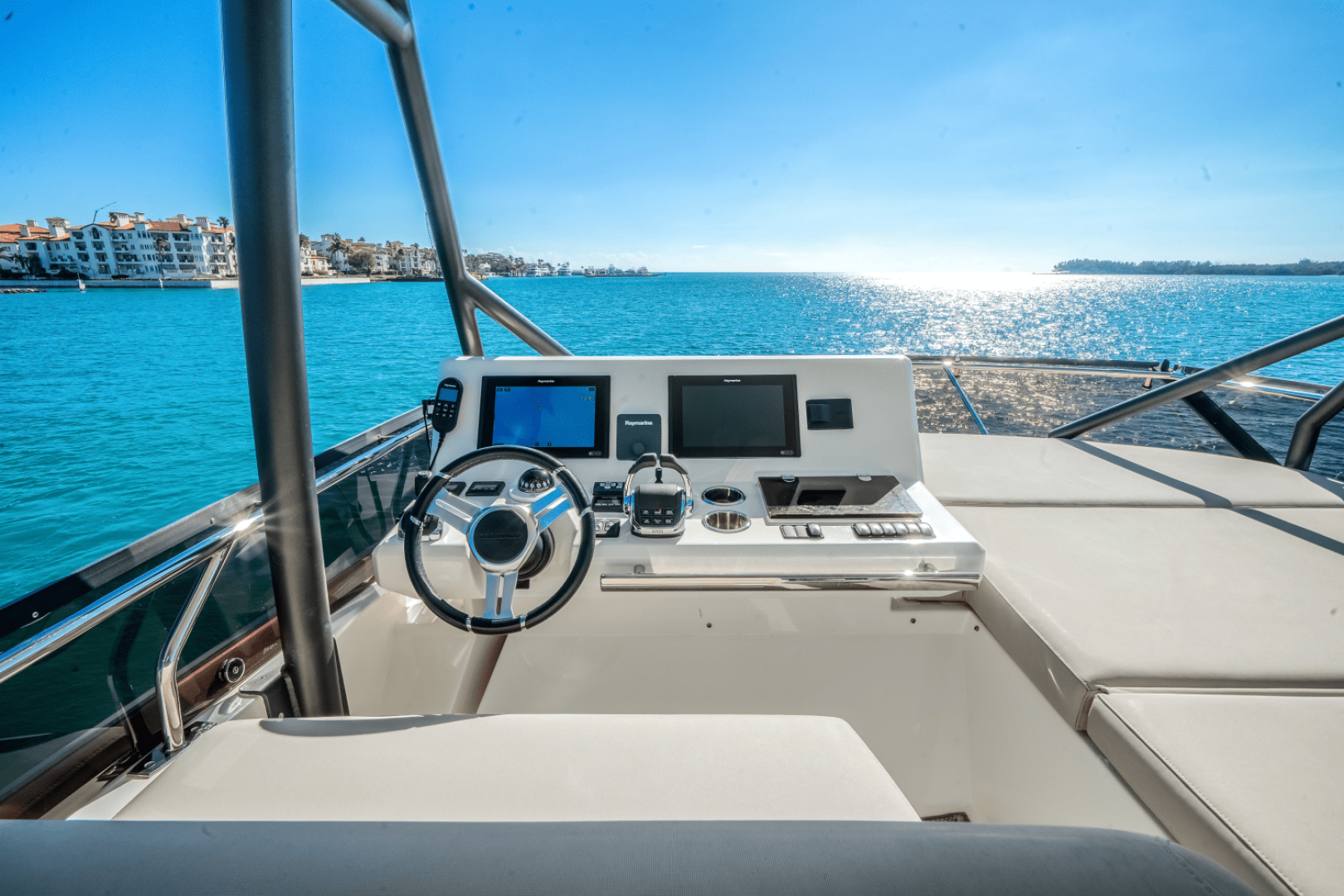 Slide: The Image of Prestige 520 FLYBRIDGE 2020 - 4942952