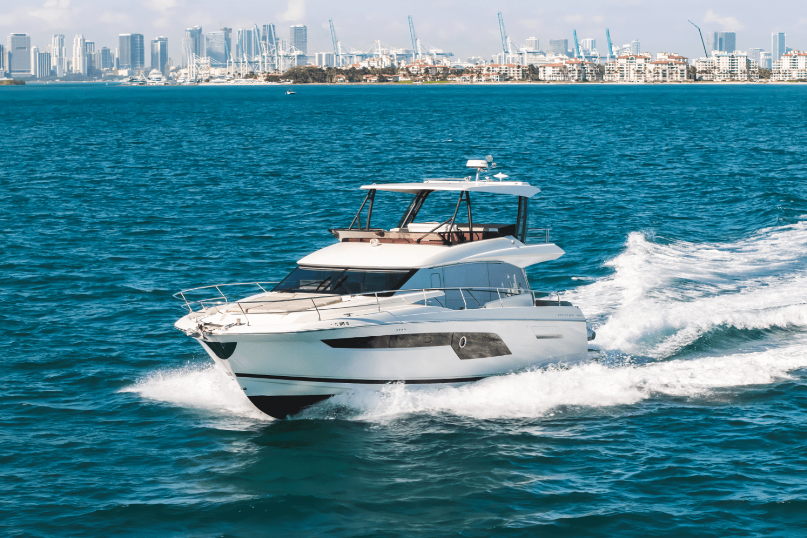 Slide: The Image of Prestige 520 FLYBRIDGE 2020 - 4942969