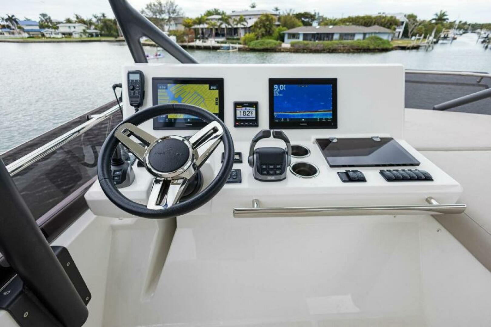 Slide: The Image of 2022 52 Prestige 520 Flybridge 'A.S.W.E.' Helm - 4751348