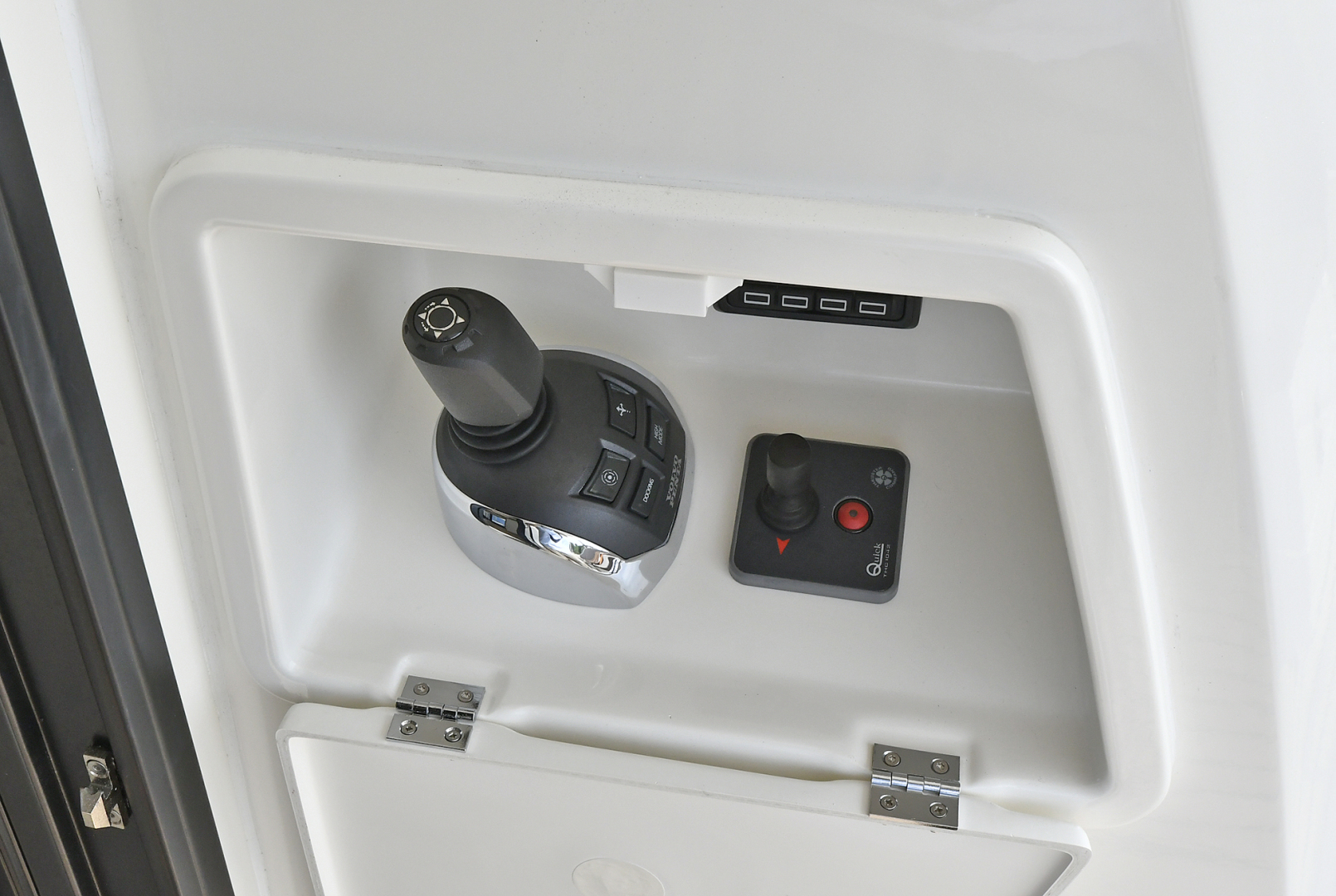 Slide: The Image of Cockpit Docking Station  - 1072962