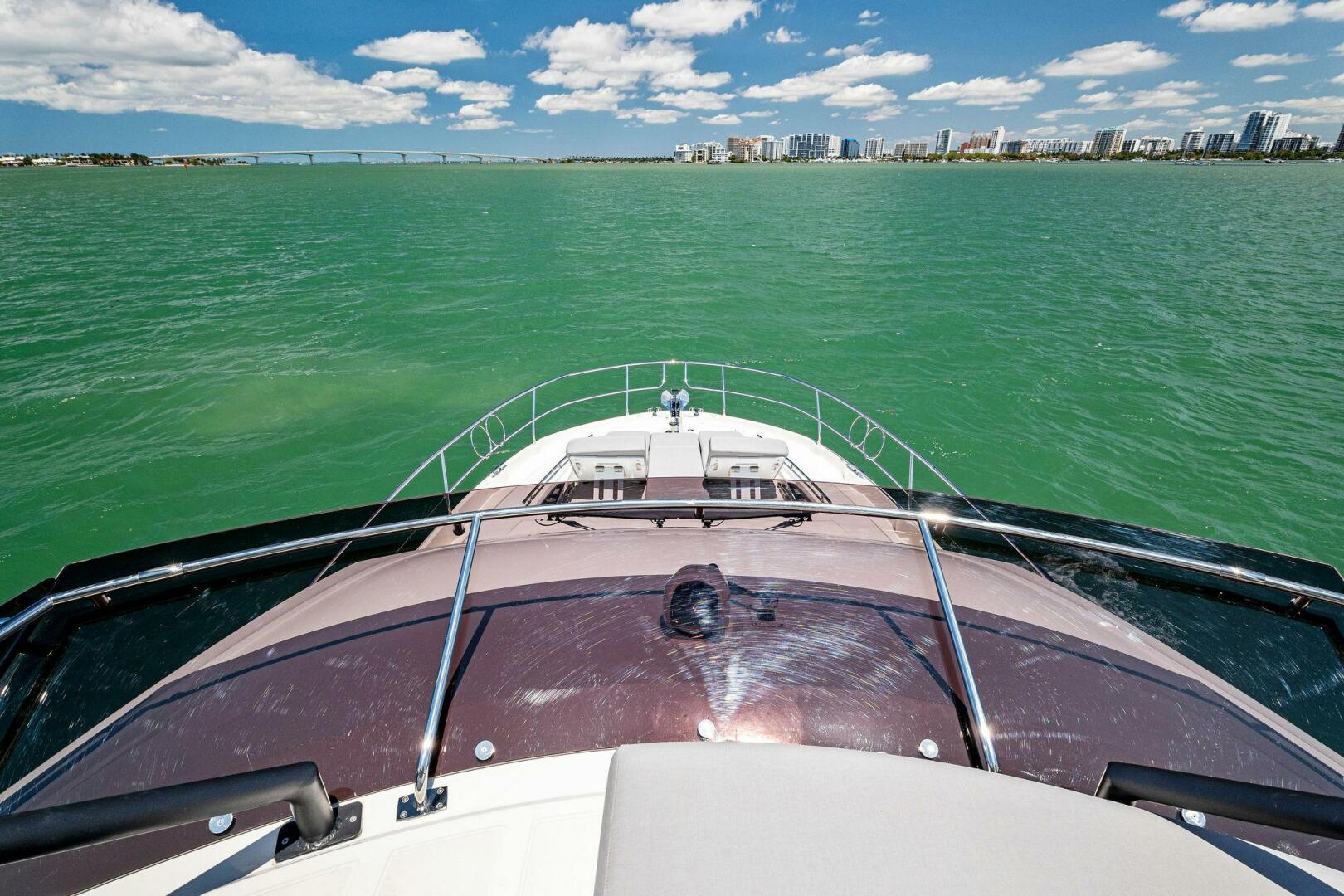 Slide: The Image of Prestige 520 Flybridge 2025 - 4931153