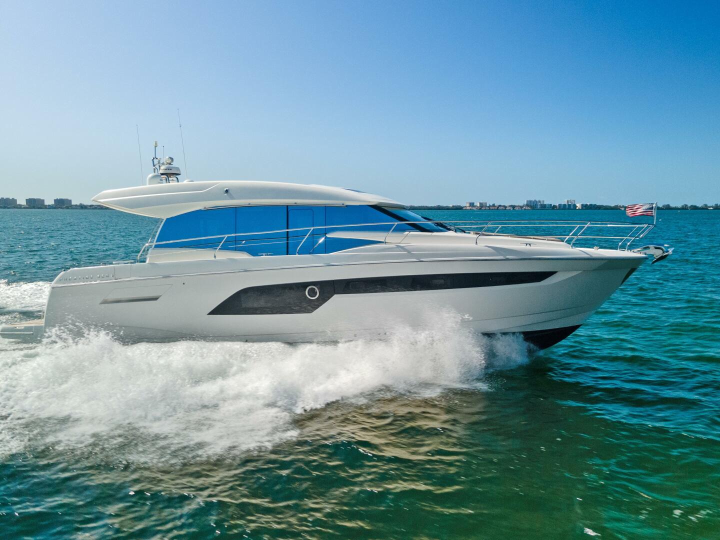 Slide: The Image of 52ft Prestige 2018 520S "The Islanders" - 4764072