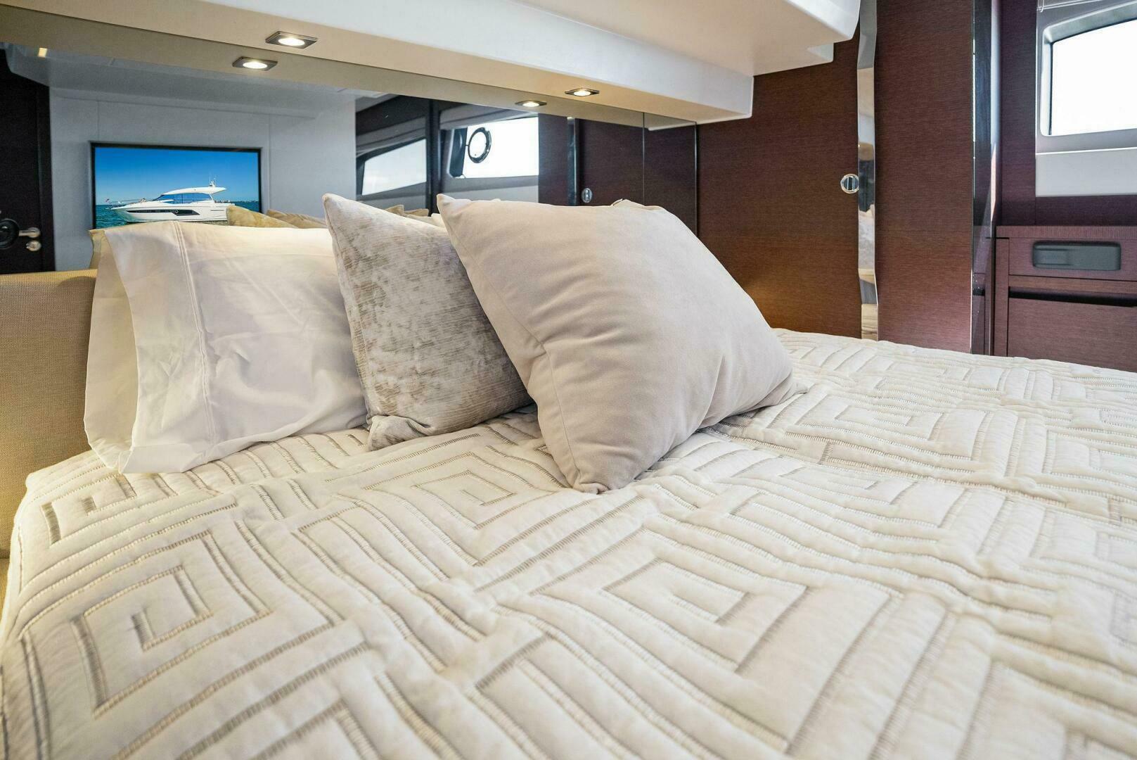 Slide: The Image of 2018 52 Prestige S - The Islanders - Master Stateroom - 4764123