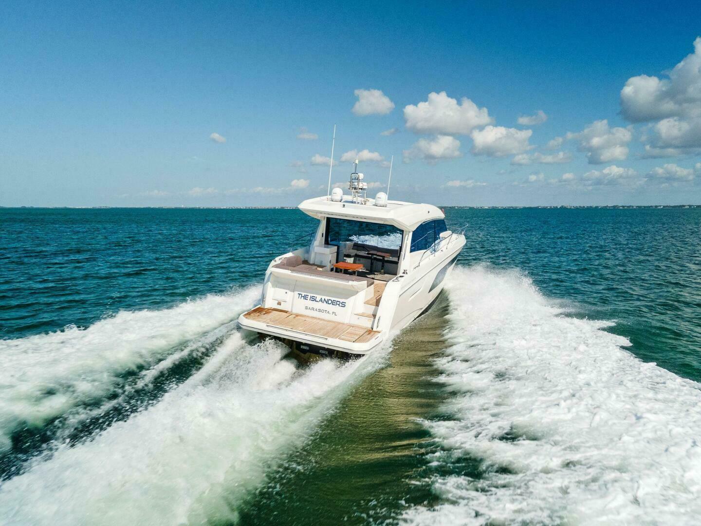 Slide: The Image of 2018 52 Prestige S - The Islanders - Profile - 4764156