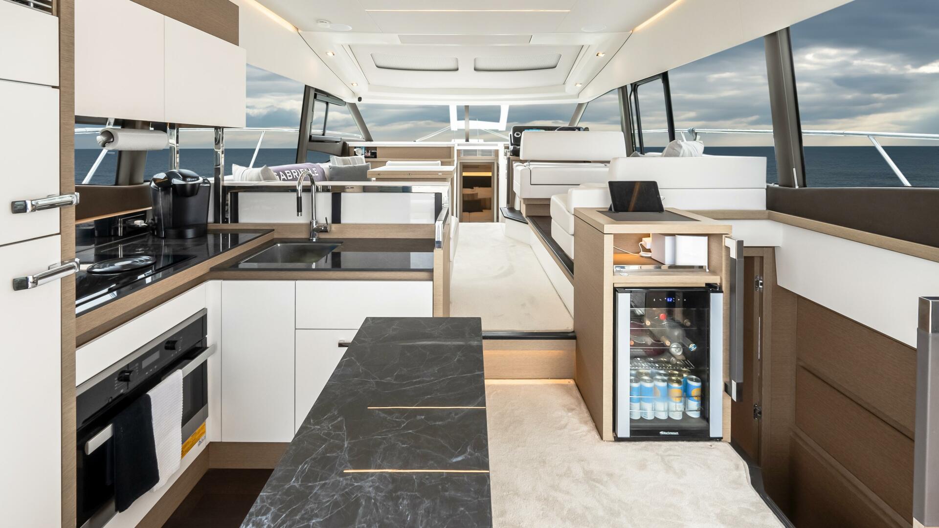 Slide: The Image of Prestige 520S 2021 - 4546469