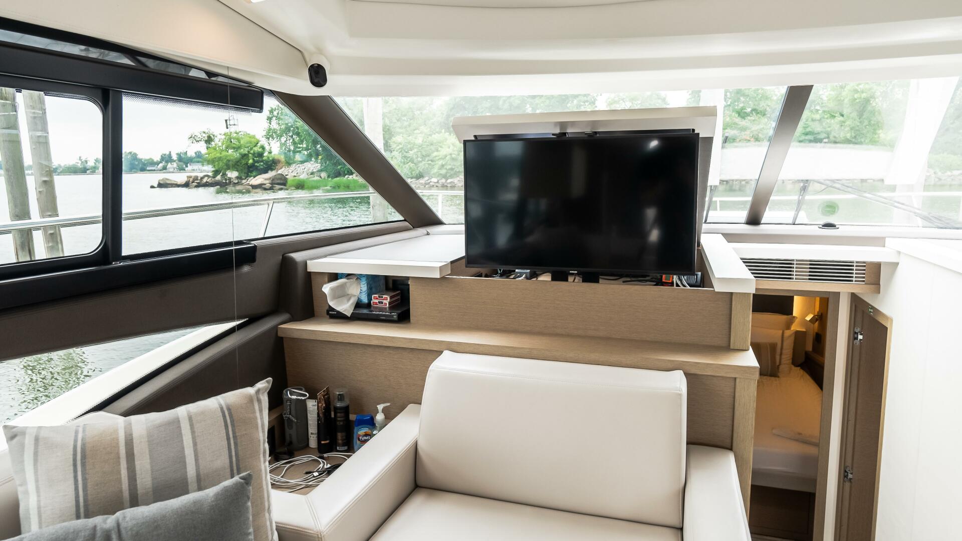 Slide: The Image of Prestige 520S 2021 - 4546470