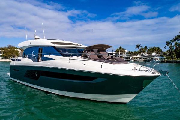Slide: The Image of Prestige 520 S 2023 - 0