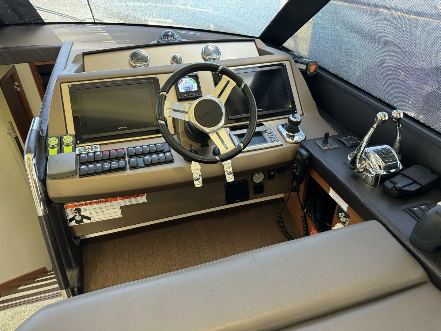 Slide: The Image of 2015 Prestige F550 - Just Peachy - Helm - 3941229