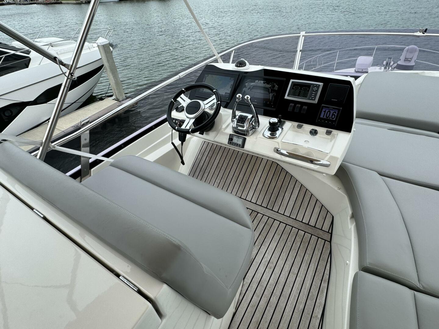 Slide: The Image of 2015 Prestige F550 - Just Peachy - Flybridge - 3941239