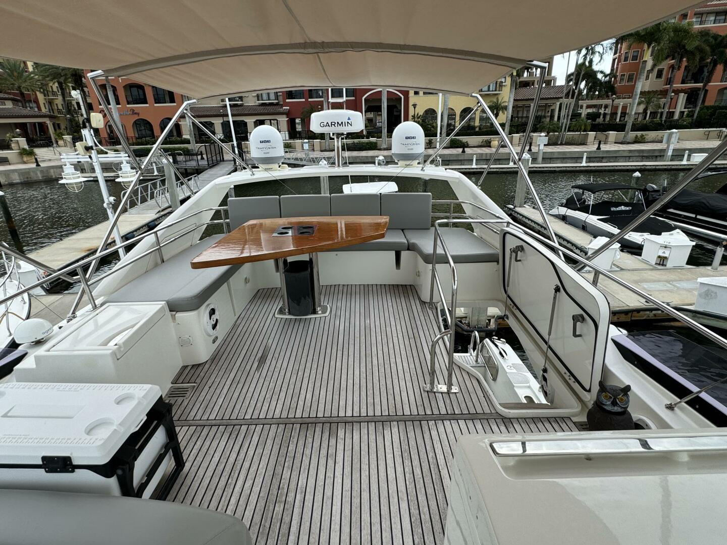 Slide: The Image of 2015 Prestige F550 - Just Peachy - Flybridge - 3941238