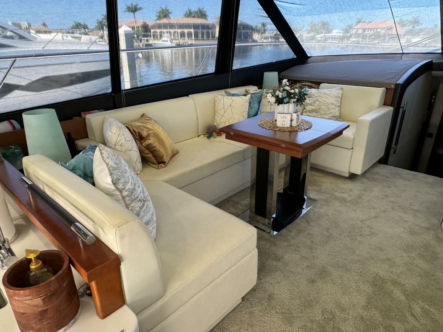 Slide: The Image of 2015 Prestige F550 - Just Peachy - Salon - 3941222