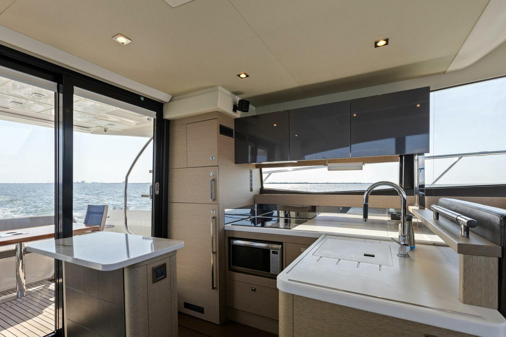 Slide: The Image of 2016 55 Prestige Flybridge - YEE YEE - Galley - 4355171