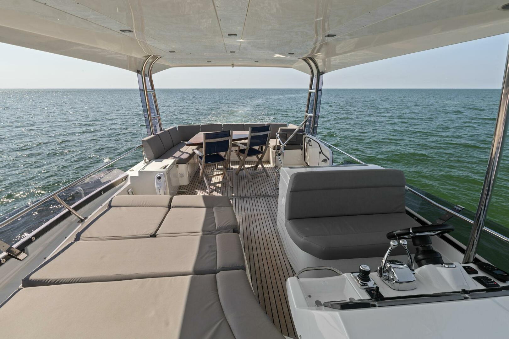 Slide: The Image of 2016 55 Prestige Flybridge - YEE YEE - Flybridge - 4355215