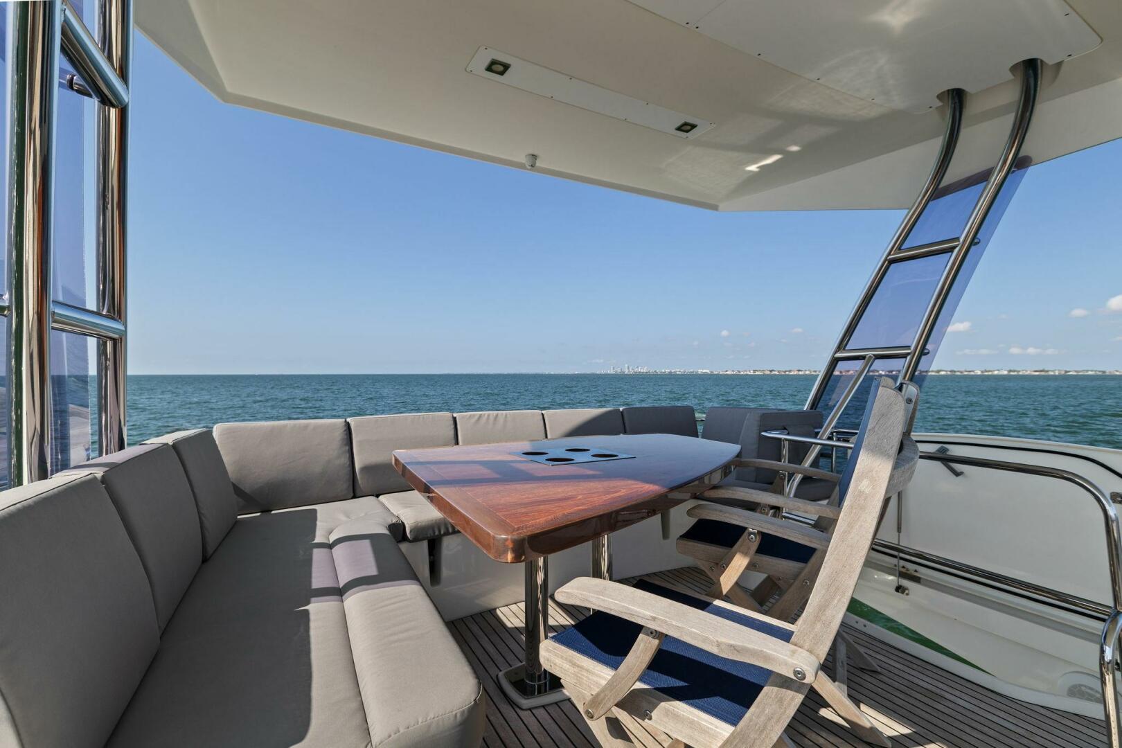 Slide: The Image of 2016 55 Prestige Flybridge - YEE YEE - Flybridge - 4355218