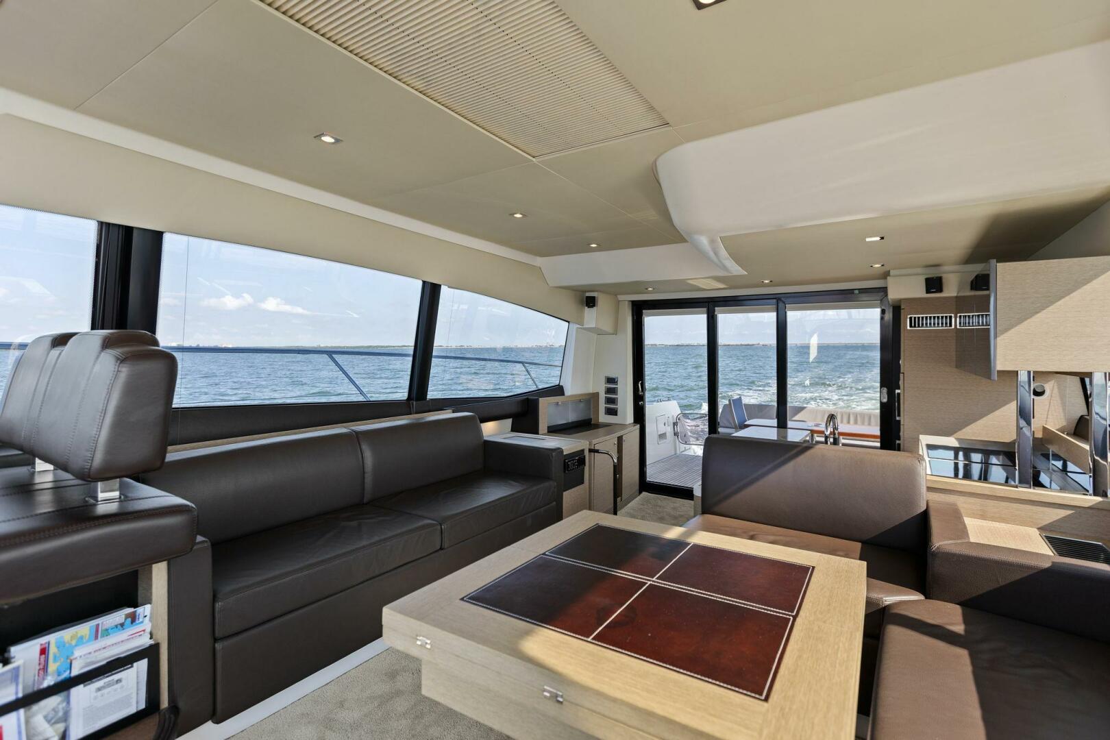 Slide: The Image of 2016 55 Prestige Flybridge - YEE YEE - Salon - 4355161