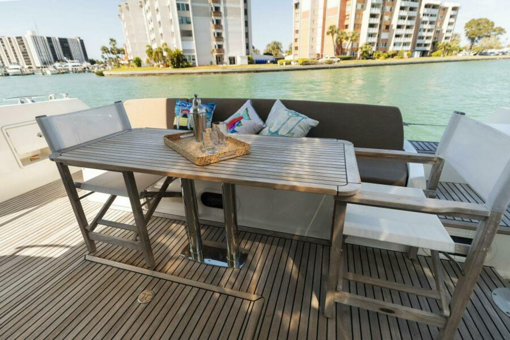 Slide: The Image of 2016 55 Prestige 550S - Solid Asset - Cockpit - 5125163