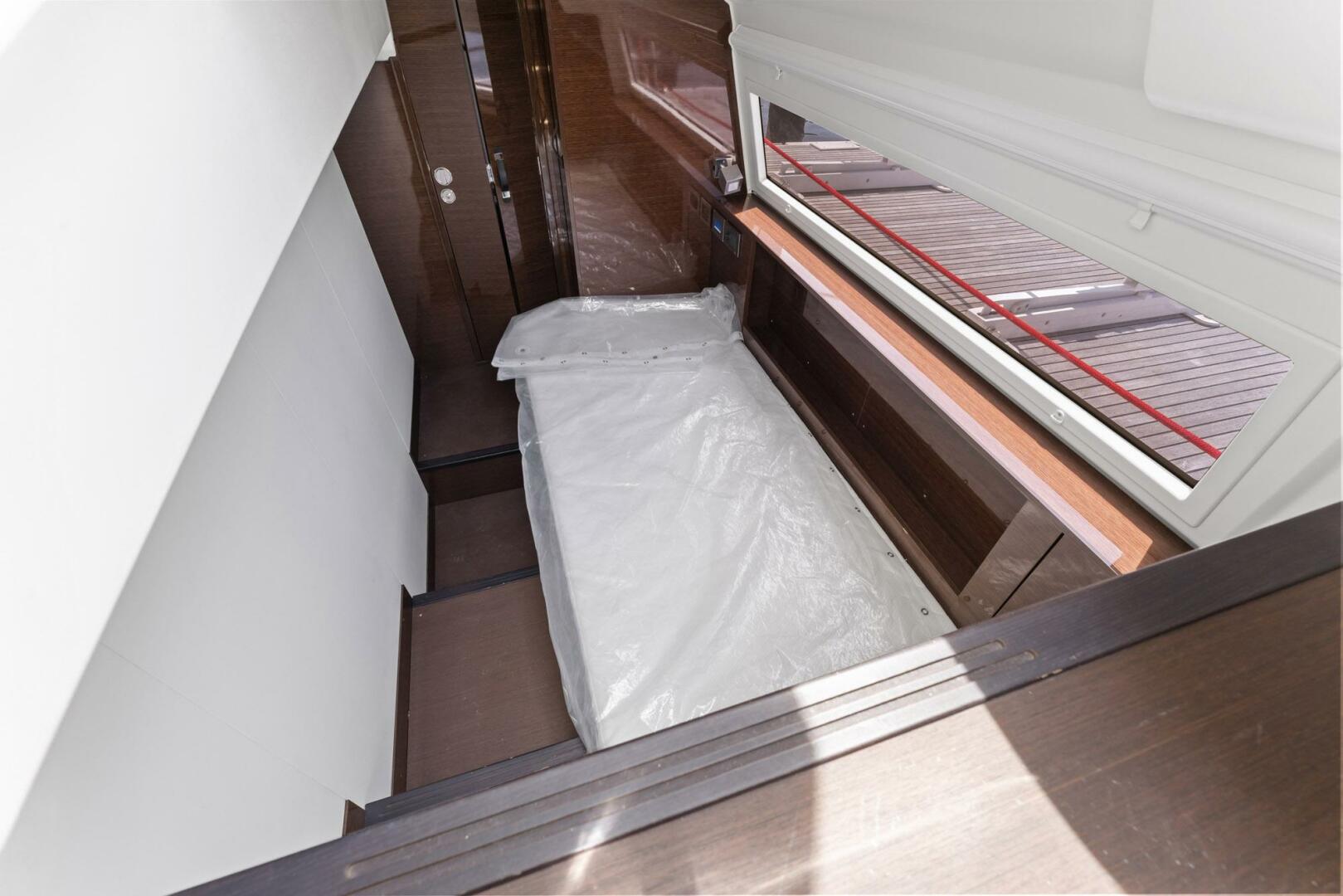 Slide: The Image of Prestige 590 2020 - 4445480