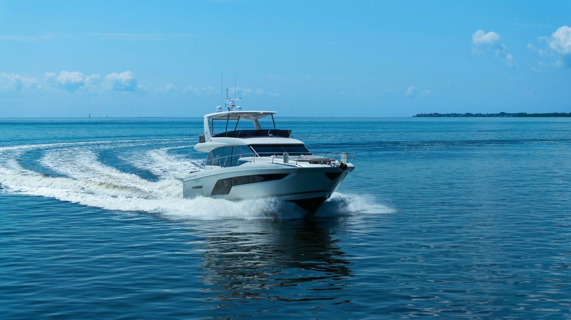 Slide: The Image of 2022 59 Prestige Flybridge - Nice Boat - Profile - 4683937