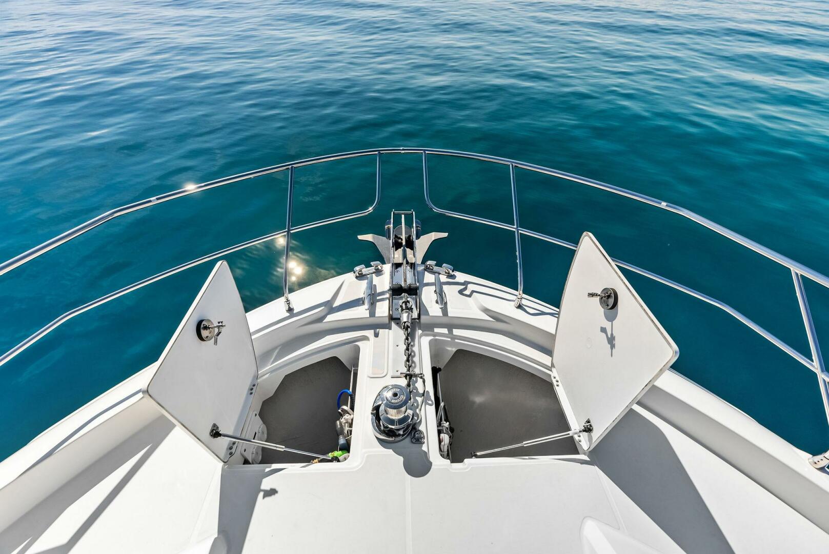 Slide: The Image of 2022 Prestige 590 Flybridge ANNA LOUISE - 4985341