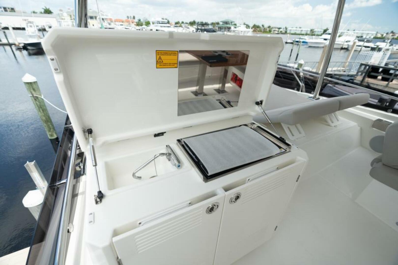 Slide: The Image of 2022 59 Prestige Flybridge - Nice Boat - Flybridge - Grill - 3976938
