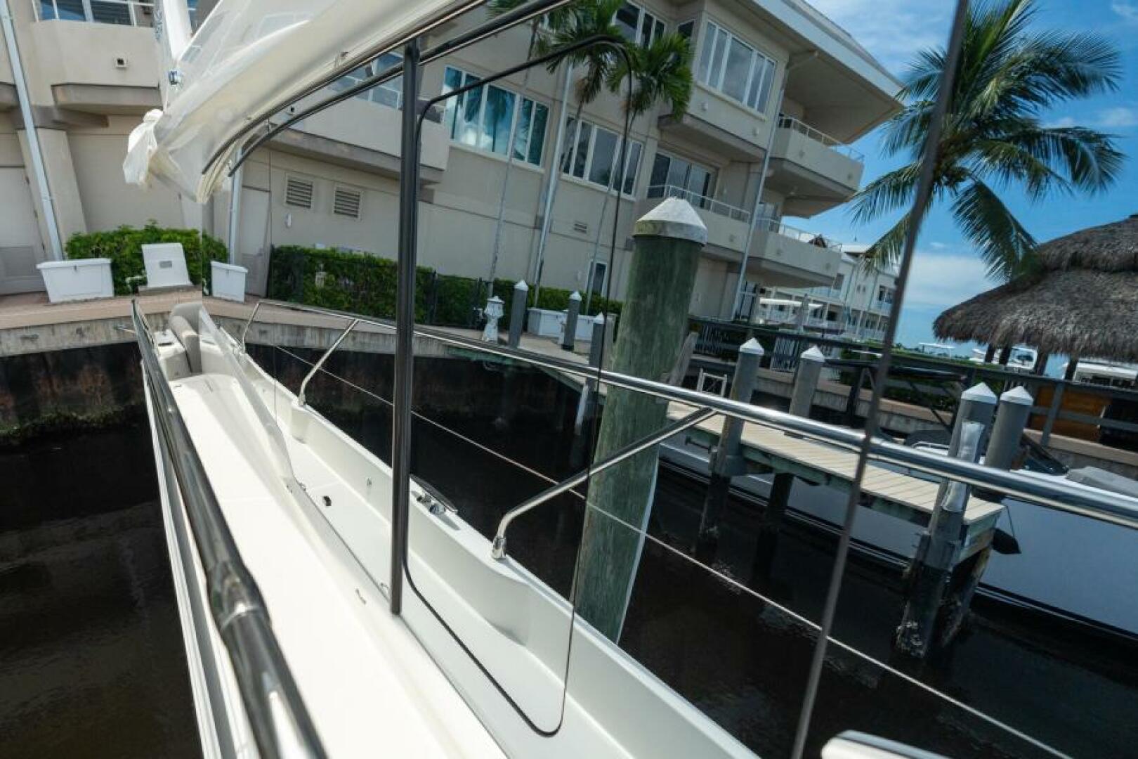 Slide: The Image of 2022 59 Prestige Flybridge - Nice Boat - Walkway - 3976943